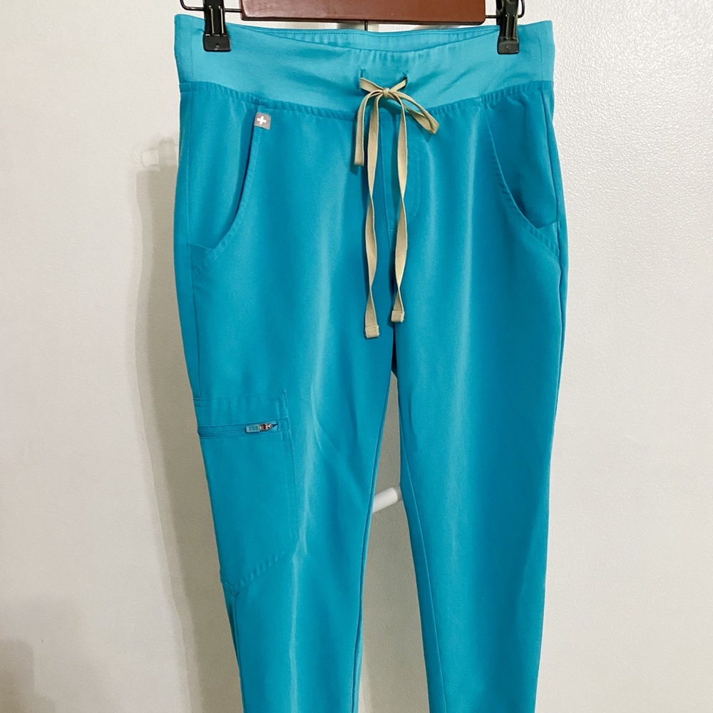 Used Figs Teal Zamora petite XS